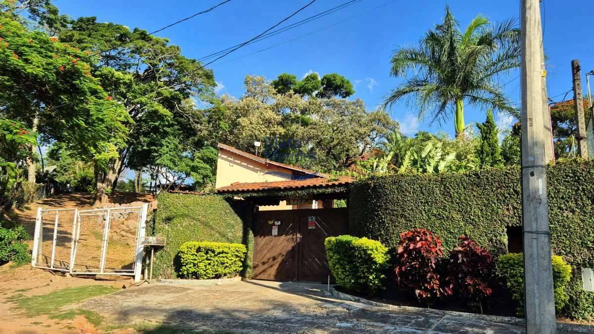 Refúgio com Energia Solar, Piscina e Área Gourmet Completa no Cafezal II – Itupeva/SP